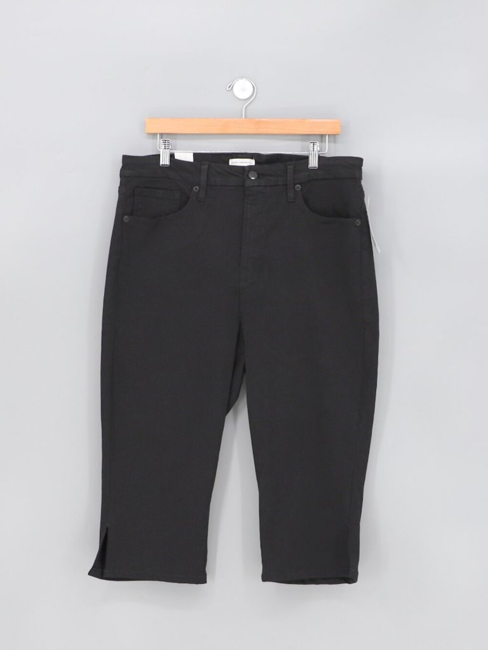 NWT GOOD AMERICAN Mid Rise Skinny Capri Jeans Black Size 18